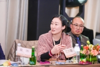19060379.jpg